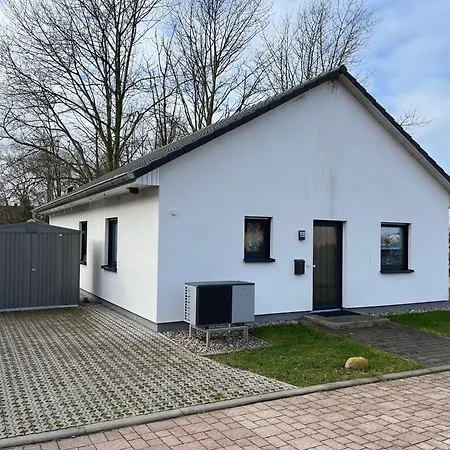 Mit 3 Schlafzimmer In Ostseenaehe Ovs 112 Neu *